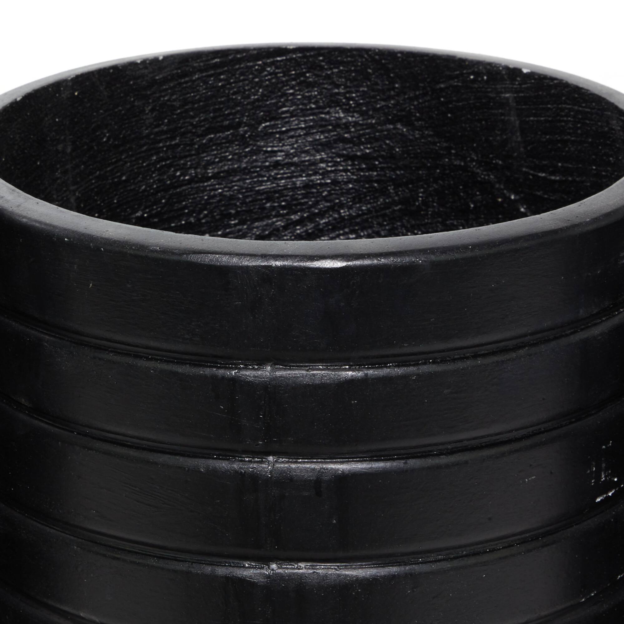 CosmoLiving by Cosmopolitan Set of 3 Black MgO Planter 18", 16", 15"